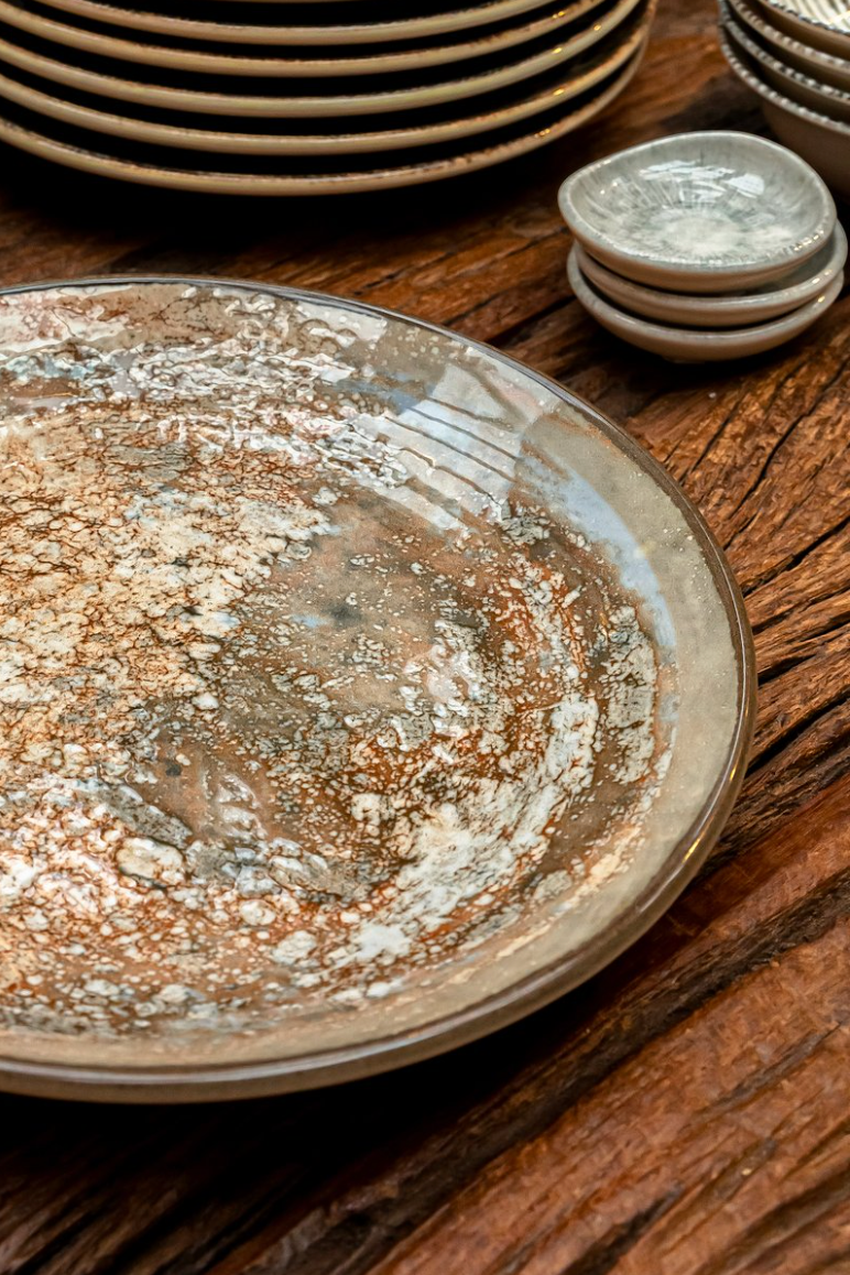 Light Moon Coupe Plate 27cm Cotswold Grey