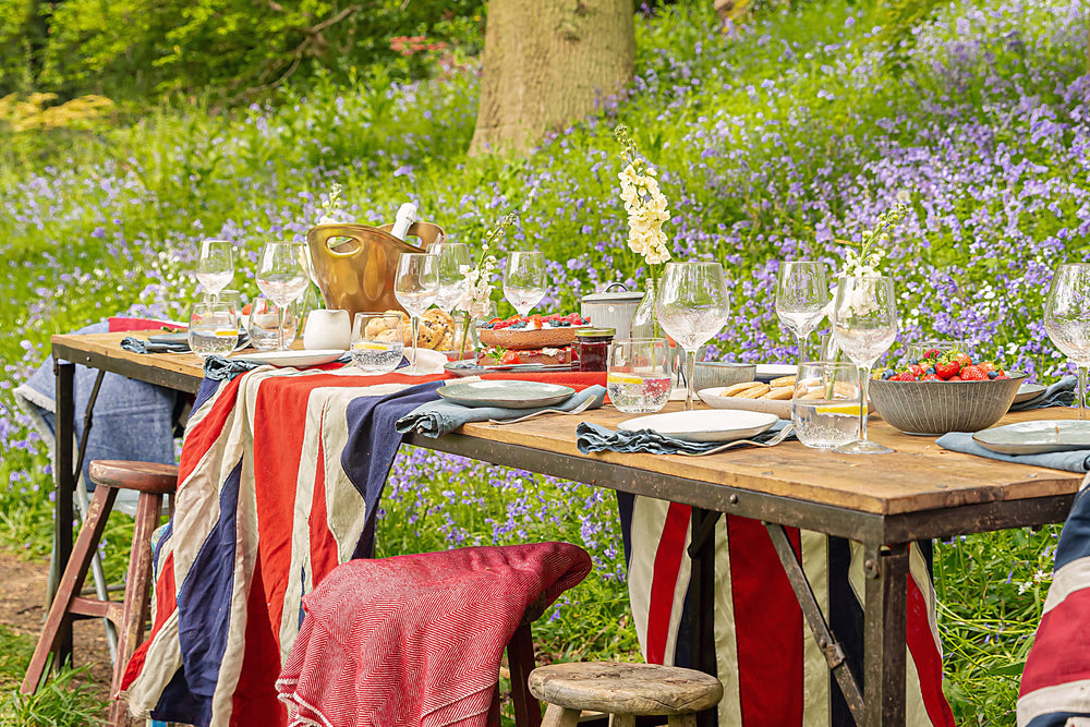 How to Create the Perfect Jubilee Tablescape