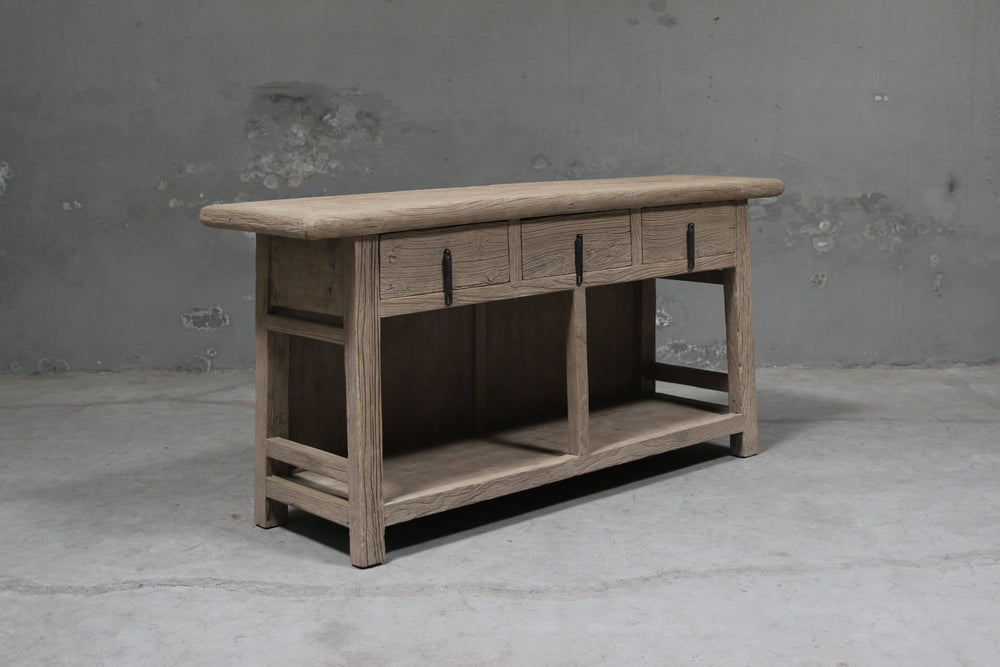 Vera Reclaimed shop counter