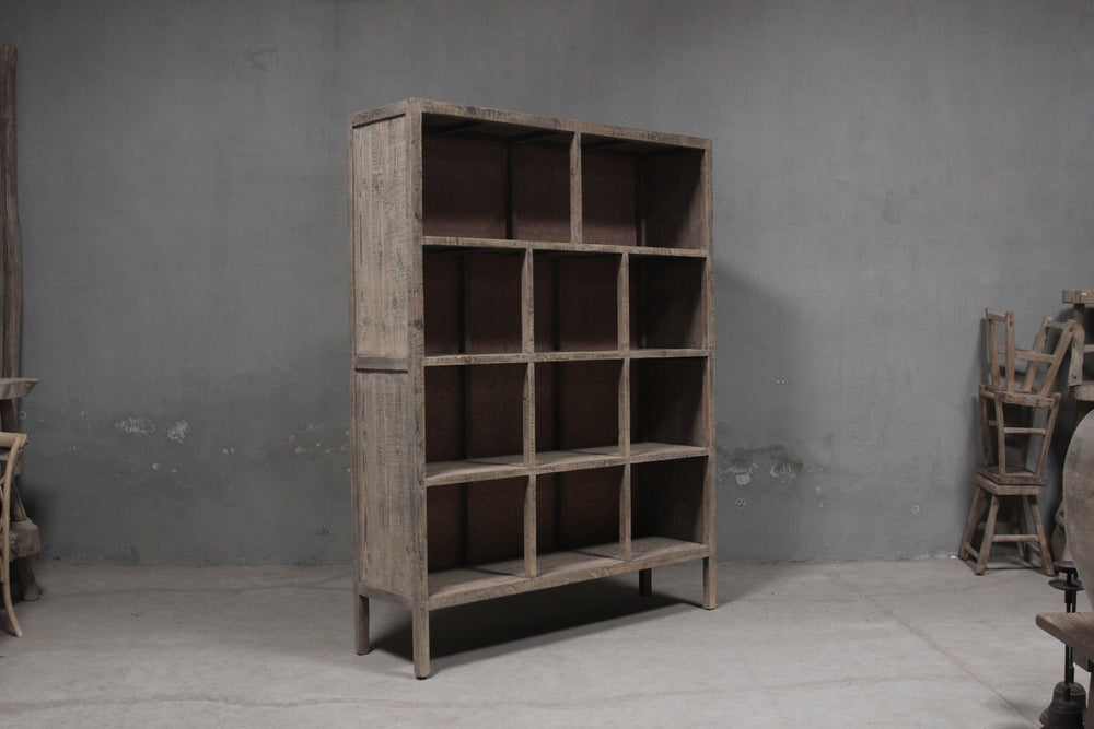 Walter Vintage Bookshelf