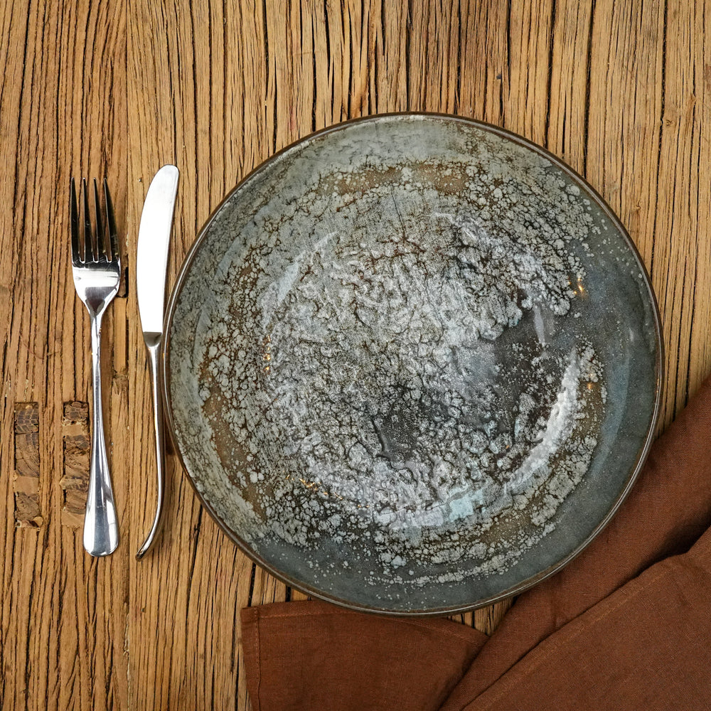 Dark Moon Deep Plate 25cm (Click & Collect)