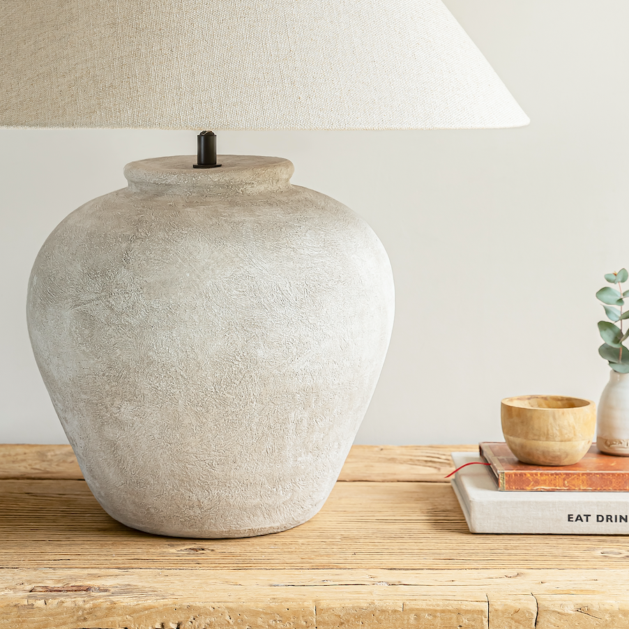 Figo Vase Lamp White/Ecru