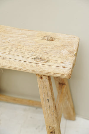 The pasture Vintage Elm Stool