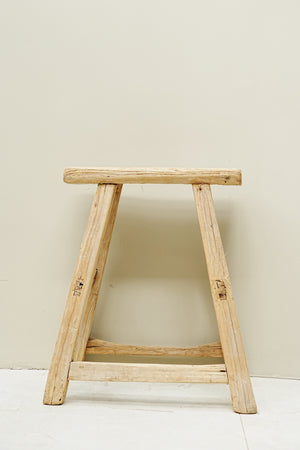The pasture Vintage Elm Stool