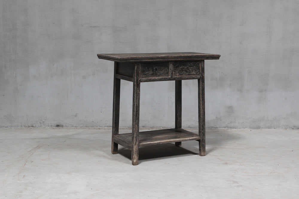 Minnie Vintage Side Table