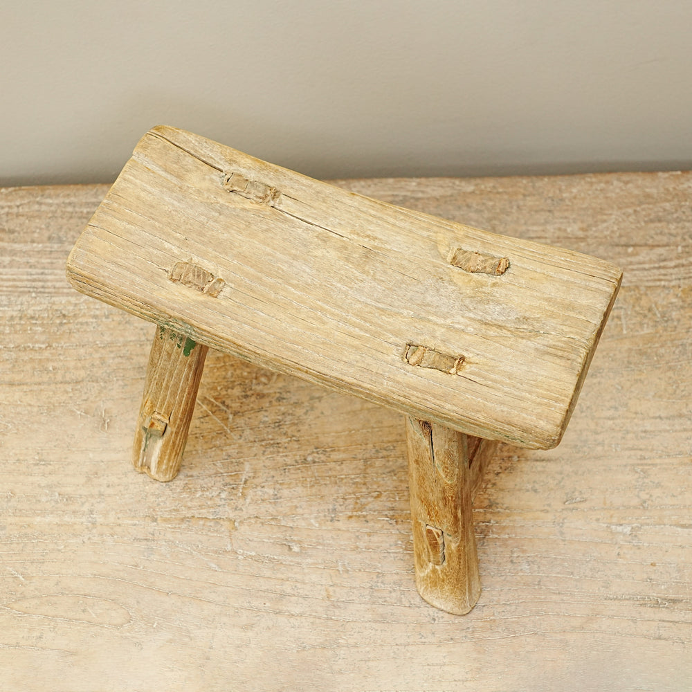Hebe Vintage Wooden Stool