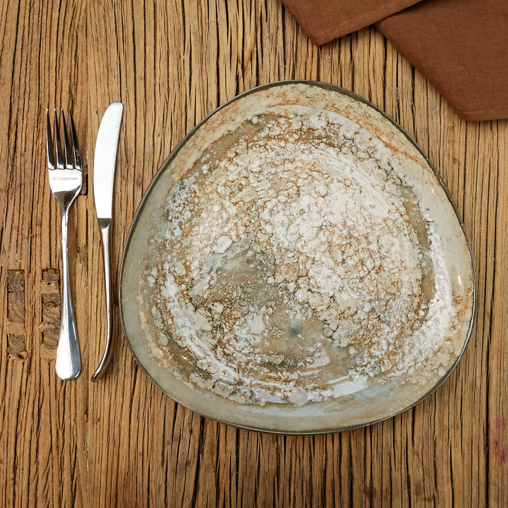 Light Moon Pera Plate 27cm (Click & Collect)