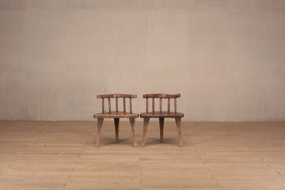 Clyde Antique Wooden Chair