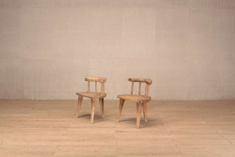 Clyde Antique Wooden Chair