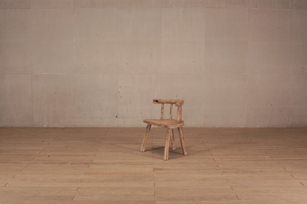 Colter Antique Wooden Chair