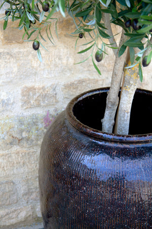 
                
                    Load image into Gallery viewer, Giant Brown Planter - 60 x 70cm
                
            