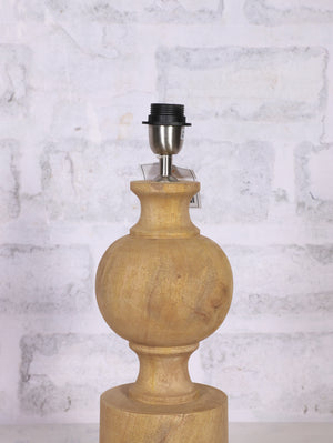 Pegasi Table Lamp - Natural