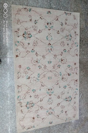 Lanna Cream Floral Patterned Rug - 170cm x 240cm