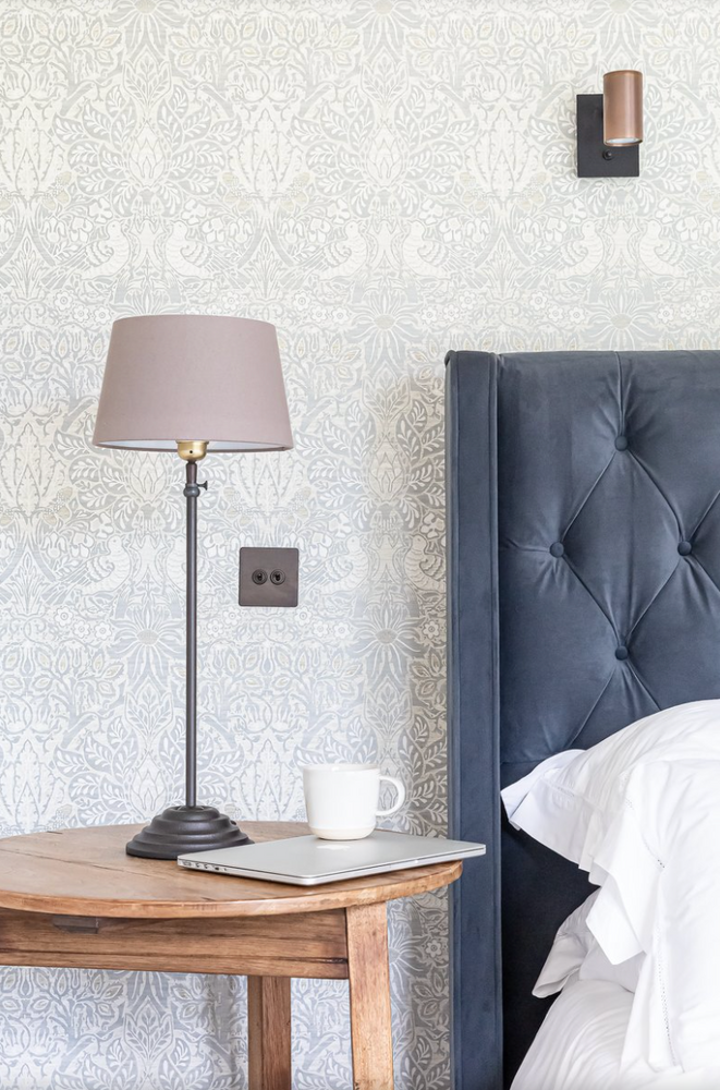 Delphi Adjustable Table Lamp