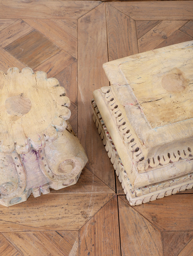 Satna Wooden Base